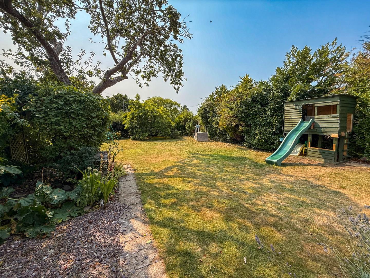 Clinton, Eagleswell Road, Boverton, Llantwit Major, Vale of Glamorgan, CF61 1UF